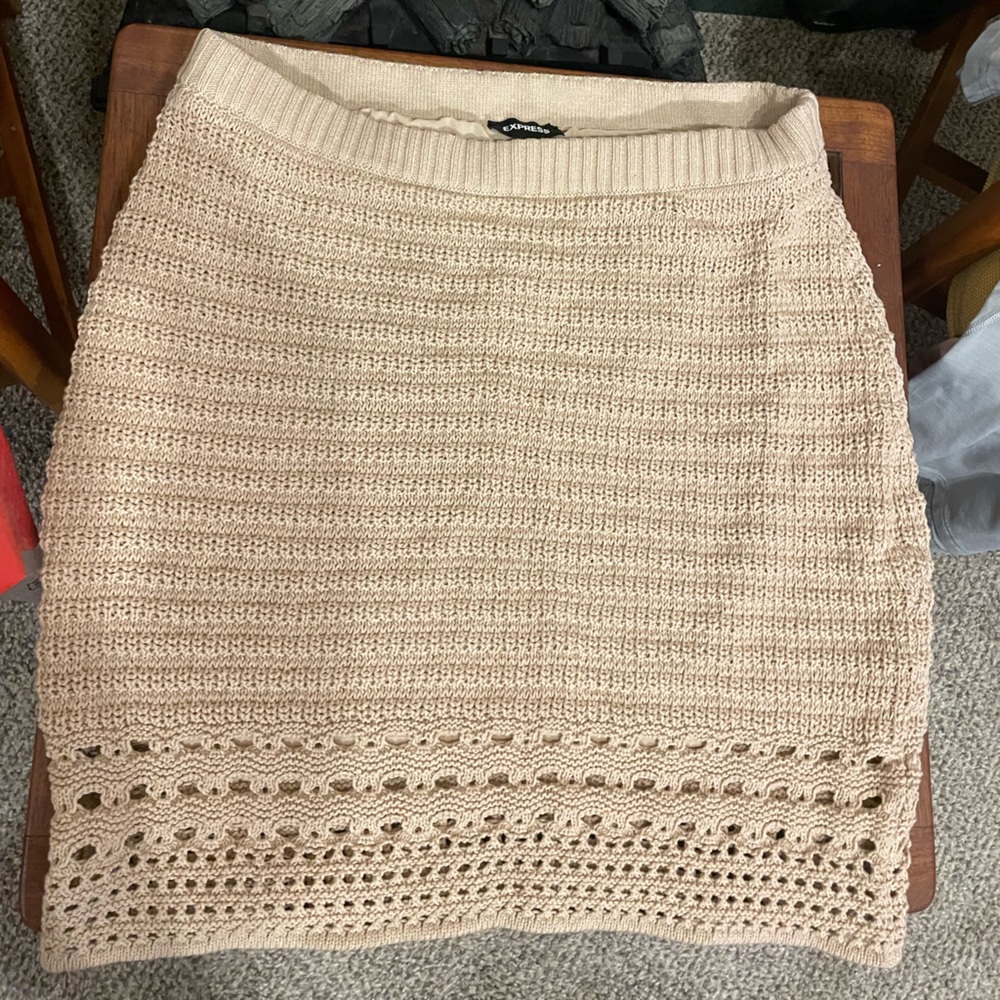Express knit pull on crochet skirt size Xl boho